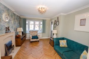 Lounge- click for photo gallery